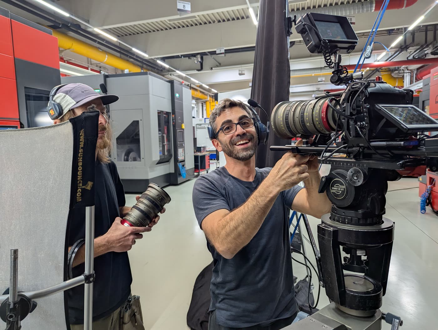 Stefano Ferrara an der Kamera bei einem Industriedreh