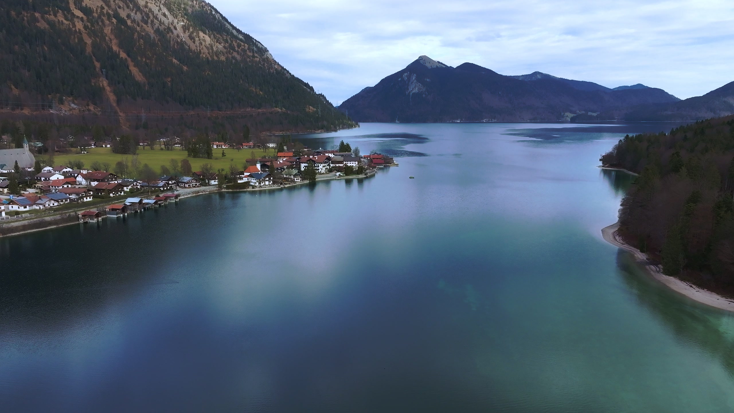 Filmdreh mit Kamera und Licht — Imagefilmproduktion in Oberbayern